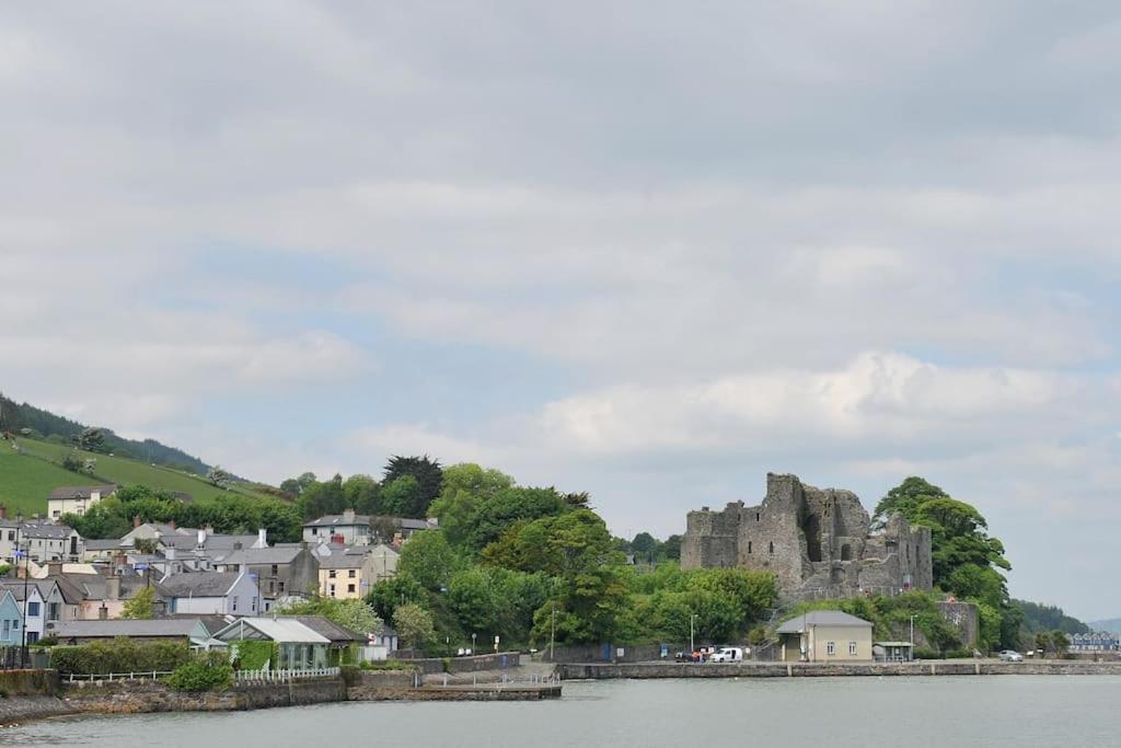 Wood Quay - A Truly Unique, Seafront Experience! Villa Carlingford Exteriör bild