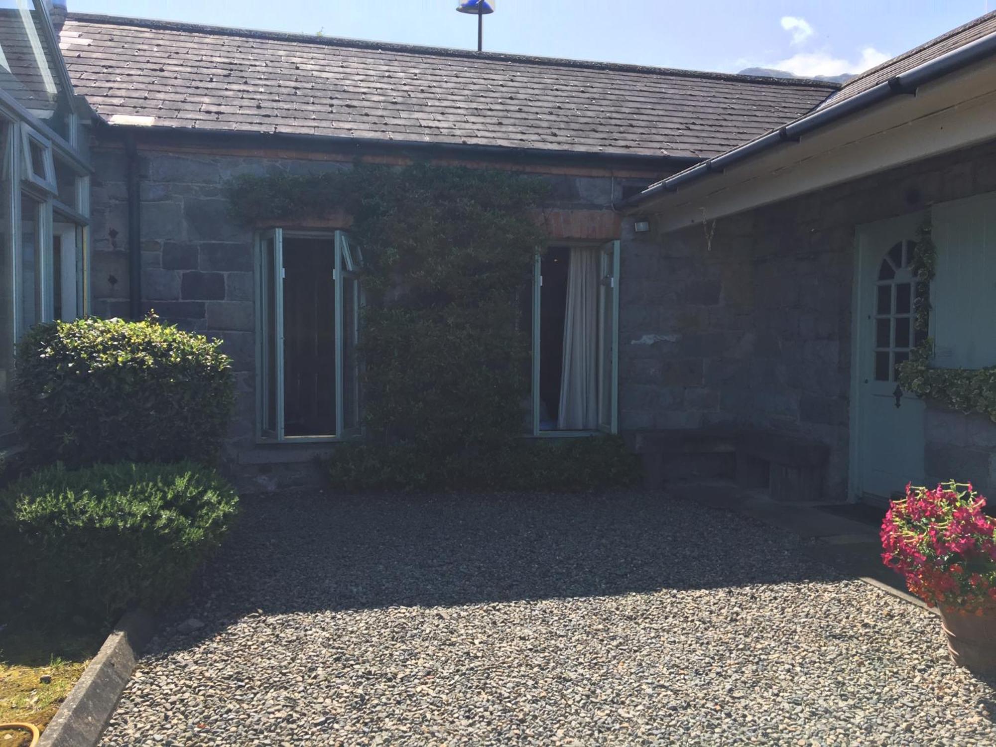 Wood Quay - A Truly Unique, Seafront Experience! Villa Carlingford Exteriör bild